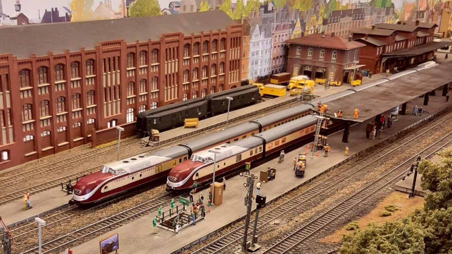 Zwei TEE MEF Anlage HH